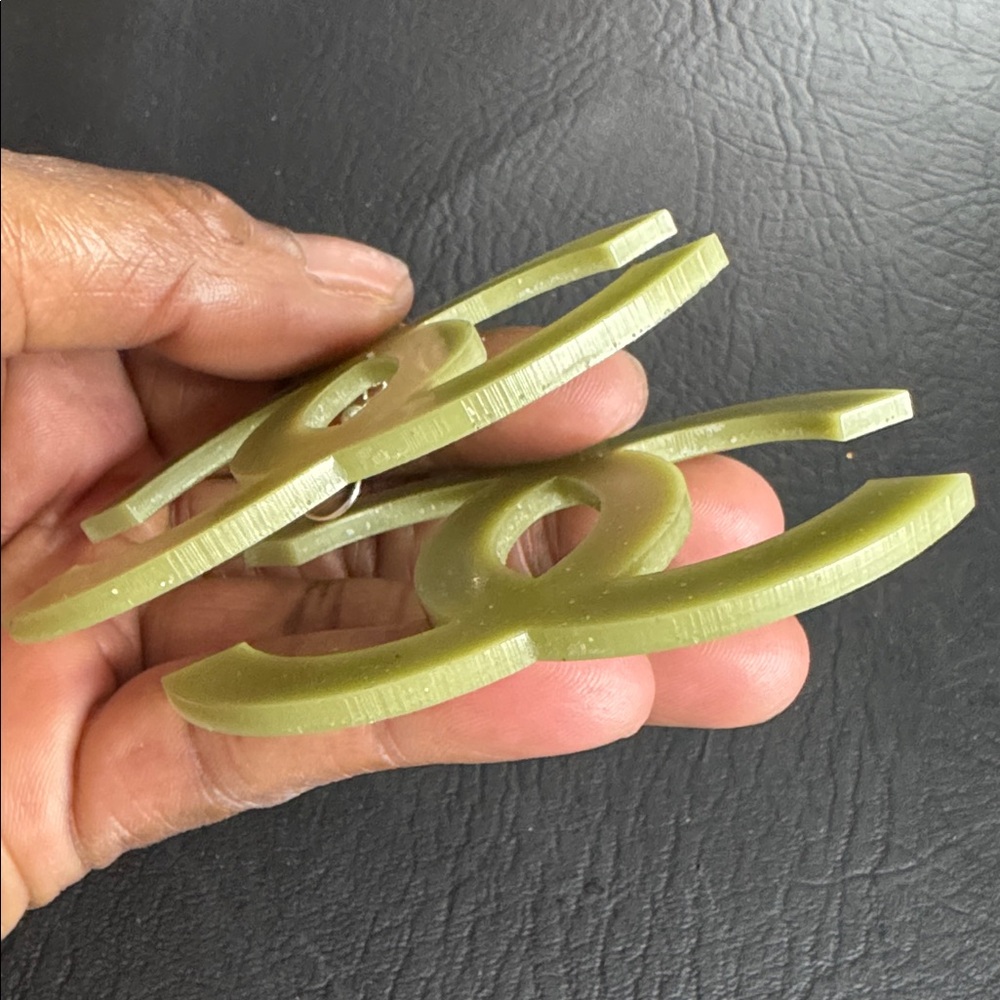 Streetwear Fashion Army Green Dangle Earrings - Picture 7 of 12